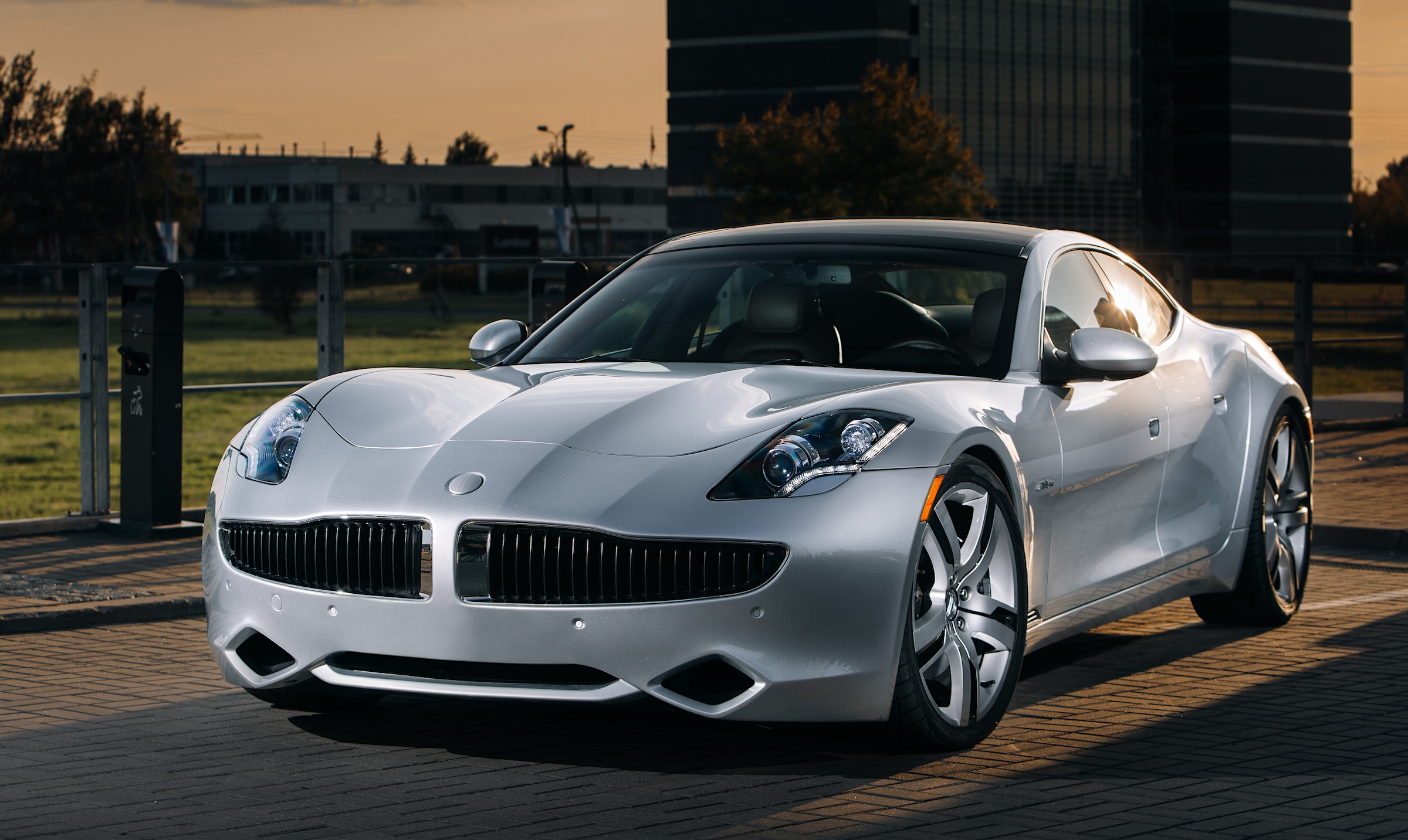 Fisker, Karma, konkurs, rekonstruktion, elbil, 200 ägare, Sverige, Fisker Ocean, Sverige, garanti, service, reservdelar, produktion, MagnaSteyr, Graz, Österrike, 11.000 bilar, prisrabatt.