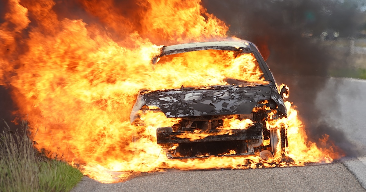 Många myter om bilbränder – här är de vanligaste orsakerna