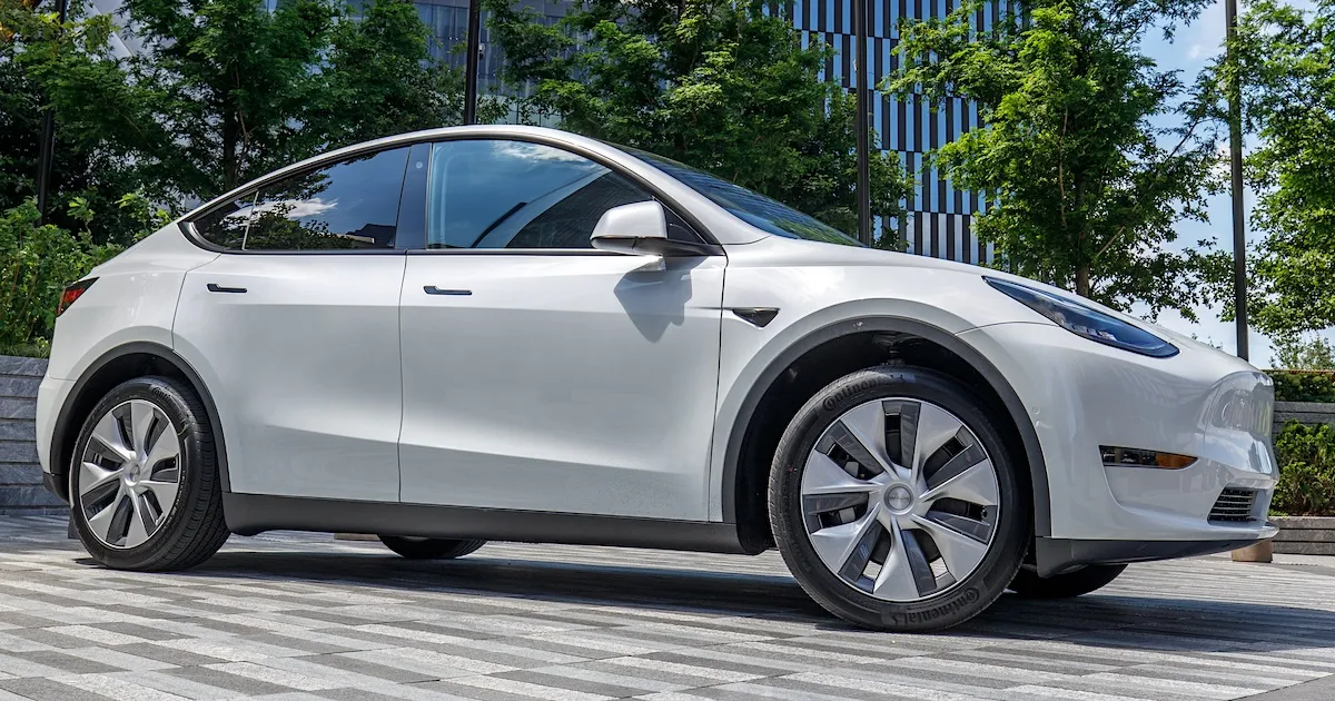 Tesla fortsätter priskriget – sänker Model Y med 55.000 kr